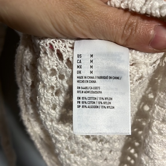 American Eagle Cream Knit Sweater - Picture 4 of 4